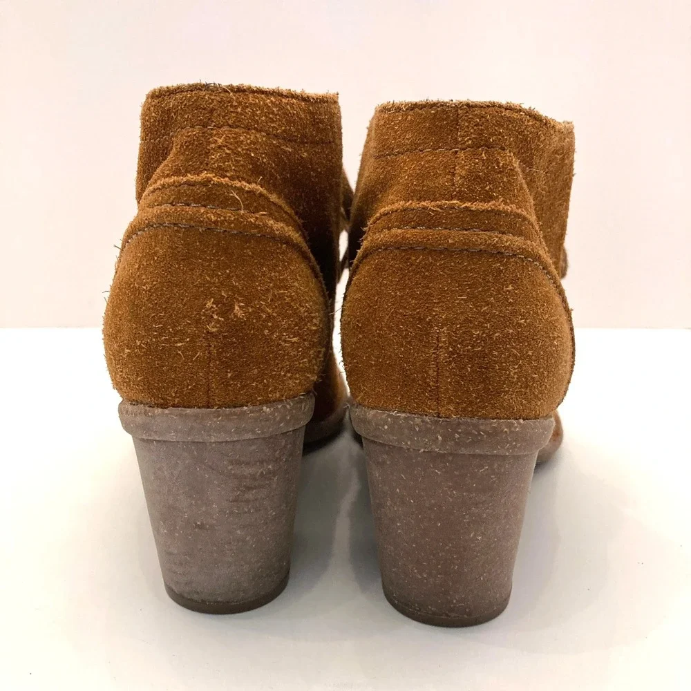 Clarks artisan carleta